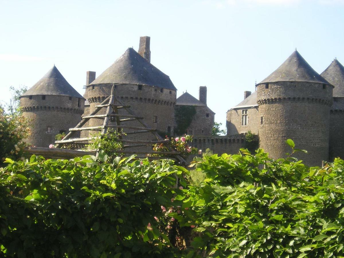 Chambres D'Hotes La Belle Taille Lassay-les-Chateaux Exteriör bild
