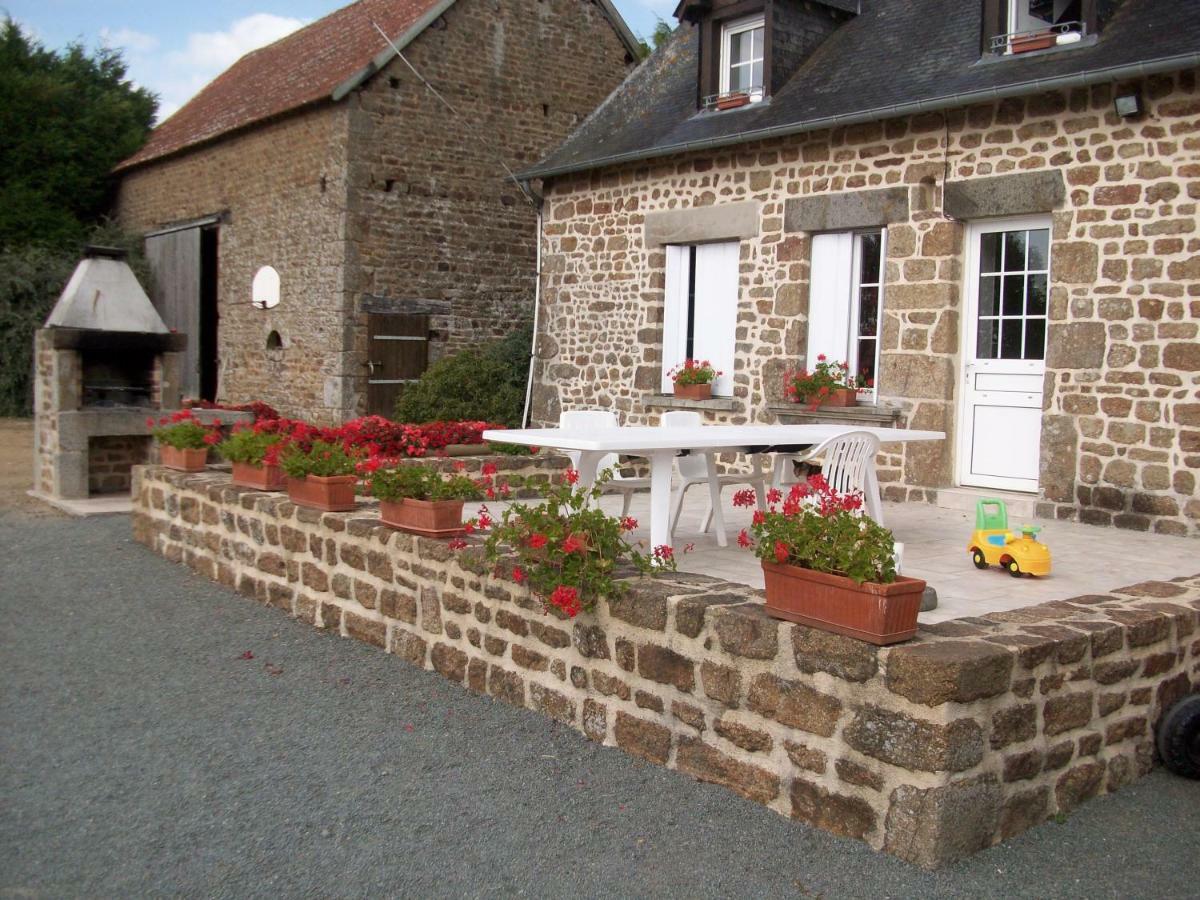 Chambres D'Hotes La Belle Taille Lassay-les-Chateaux Exteriör bild
